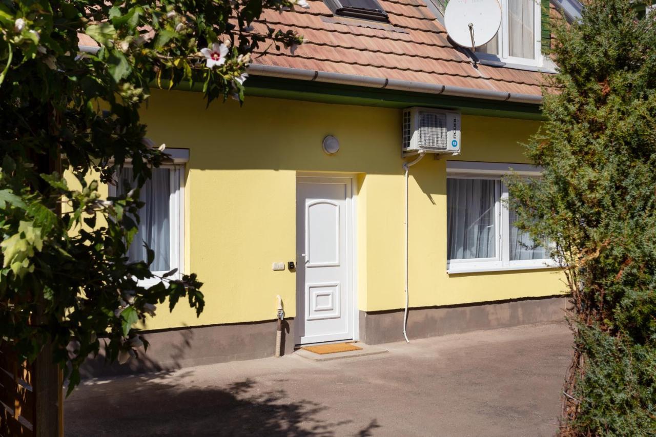 Nádi's Apartman Eger Exterior foto
